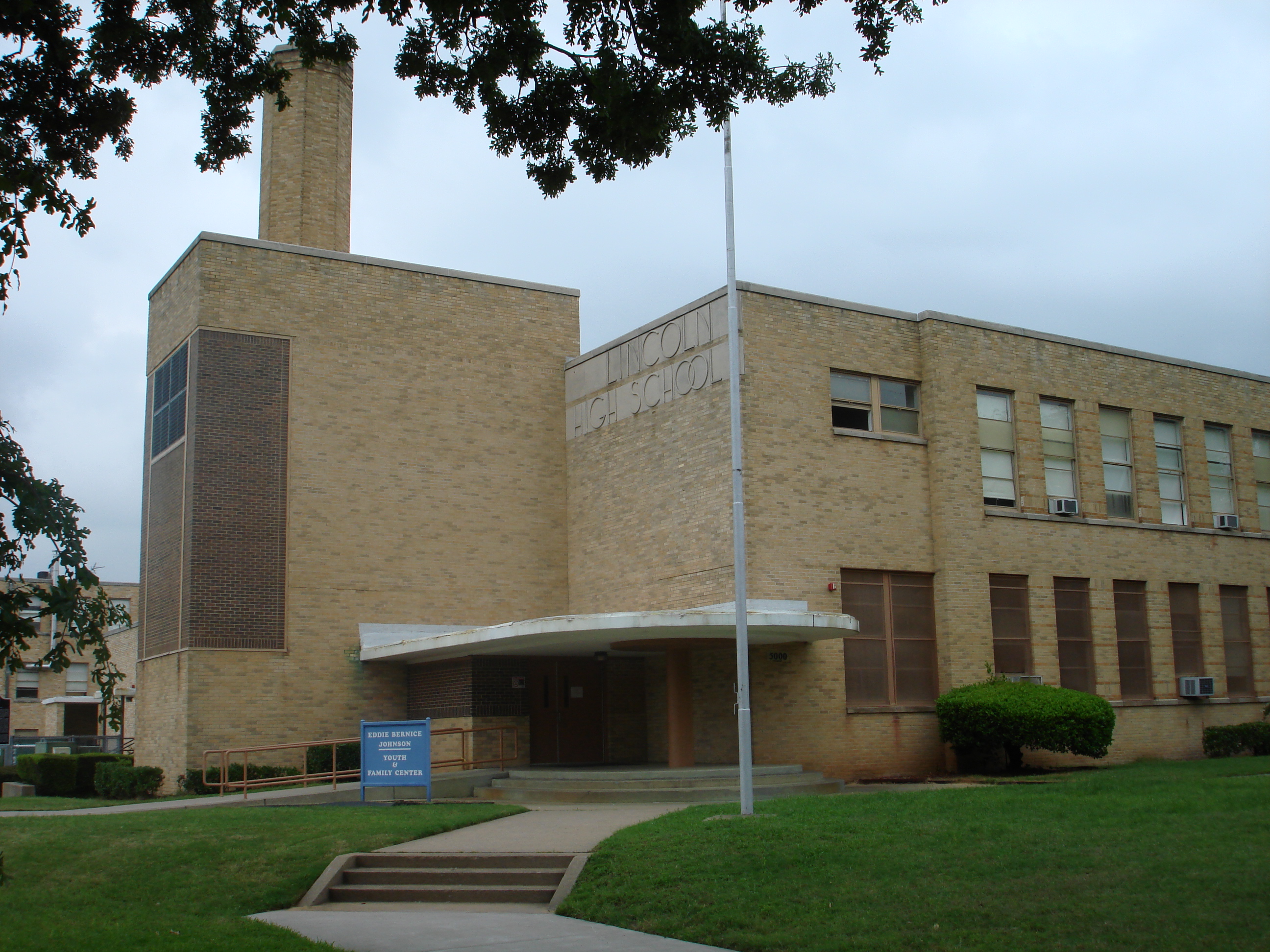 Lincoln High School